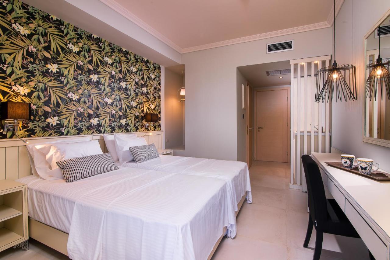 Neikos Mediterraneo Luxury Suites Hanioti Cameră foto